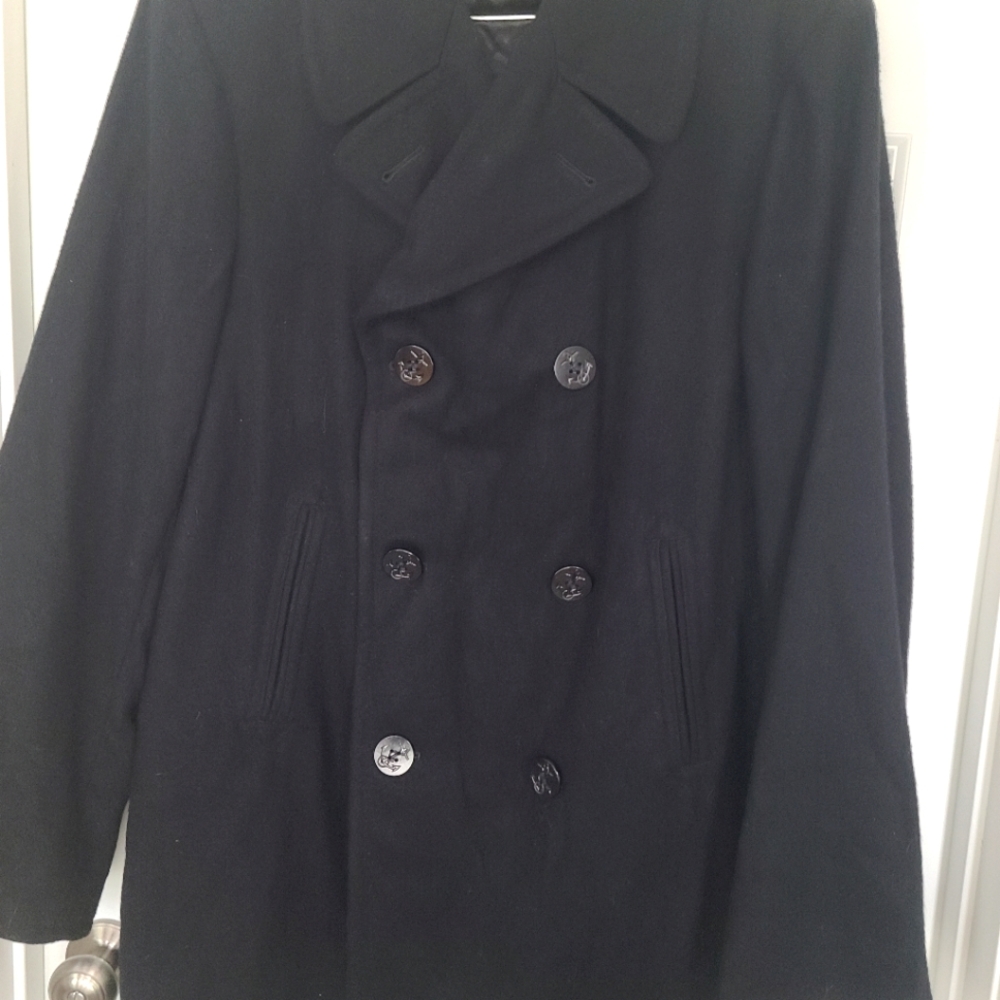 Mens pea coat black size 40 not sure of the brand